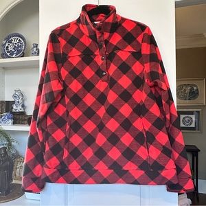 CROWN AND IVY pullover fleece with button placket, banded bottom & side pockets